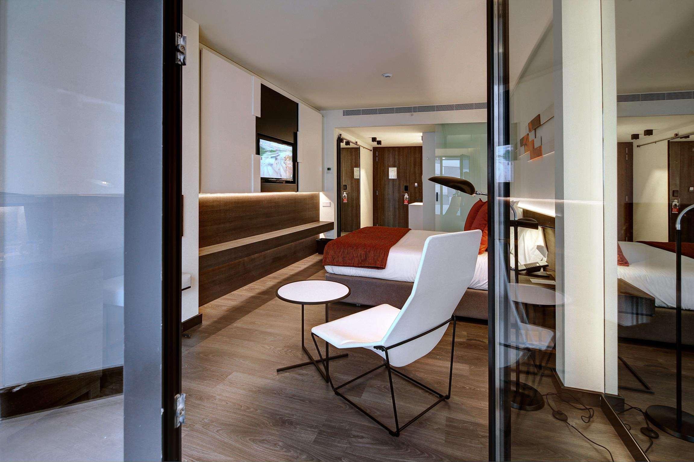 ברצלונה Olivia Balmes Hotel מראה חיצוני תמונה