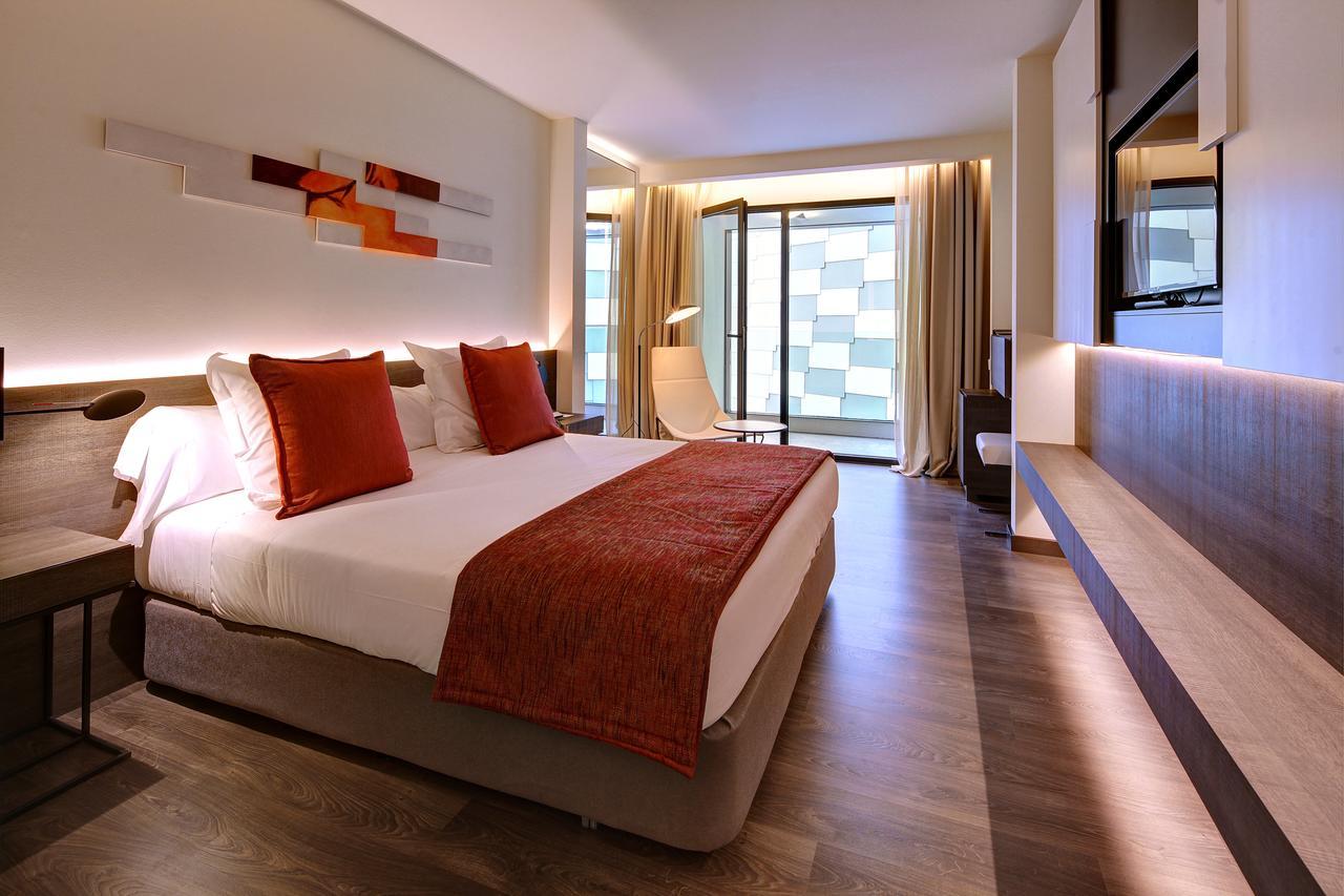 ברצלונה Olivia Balmes Hotel מראה חיצוני תמונה